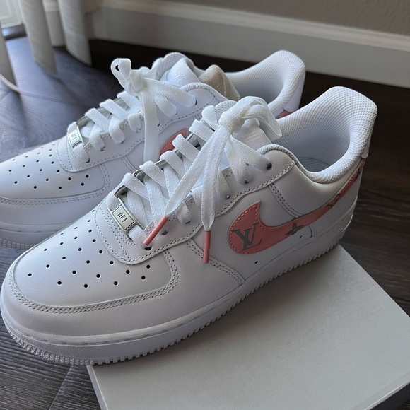 Custom Nike Air Force 1’s - Picture 8 of 10